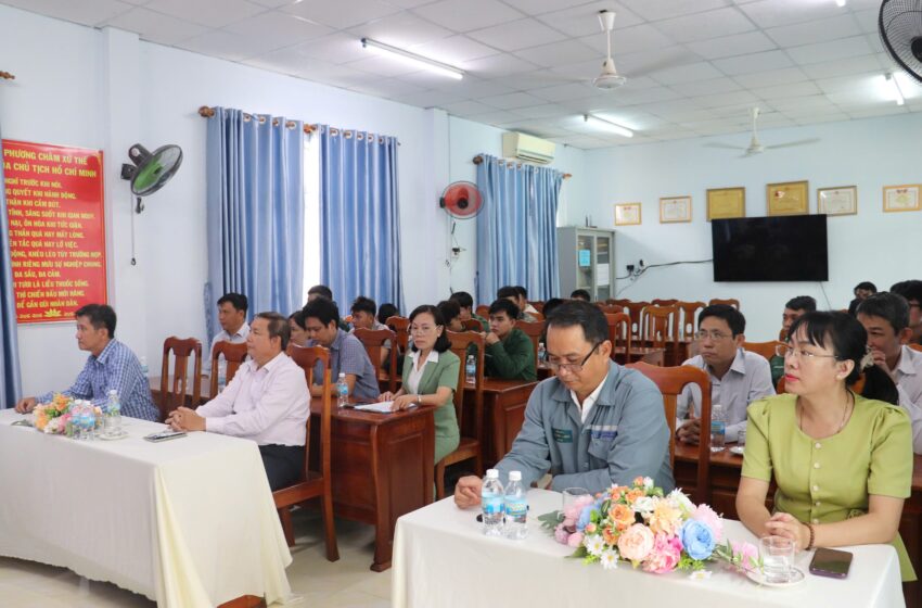 KHAI GIẢNG LỚP ĐÀO TẠO NGHỀ CHO THANH NIÊN HOÀN THÀNH NGHĨA VỤ QUÂN SỰ